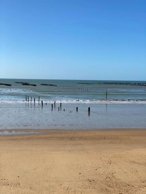 Les Amourettes - 2 Min A Pied - Jardin * La Faute-sur-Mer